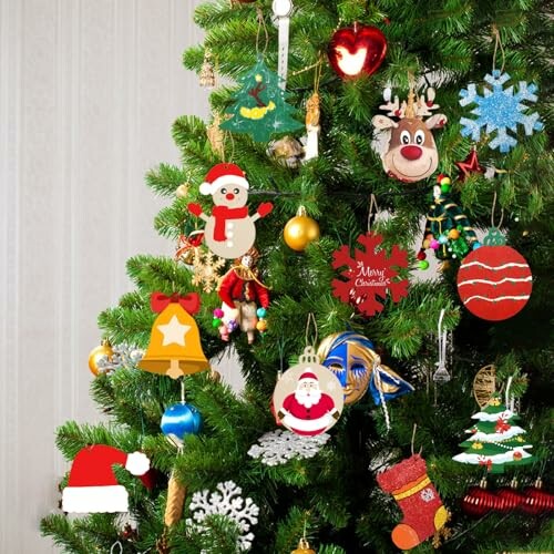 Decorated Christmas tree with ornaments.